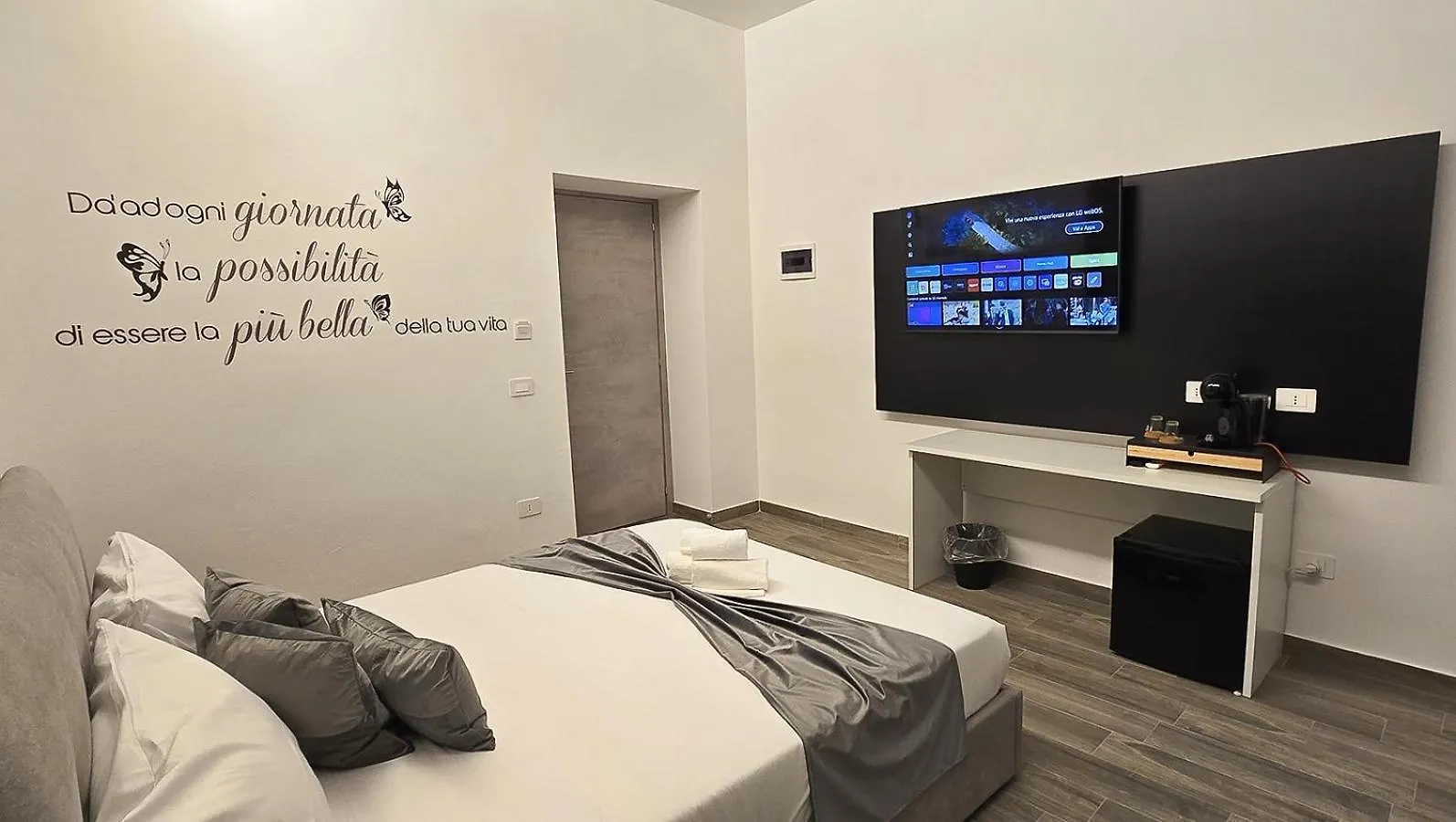 Neapoli-In Hotell 0*, Neapel Italien