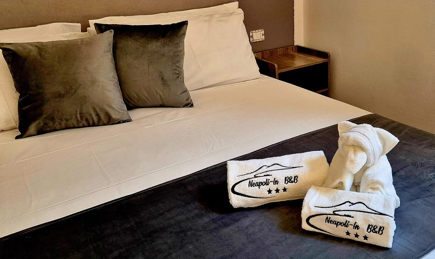 Pensionat Neapoli-In Hotell
