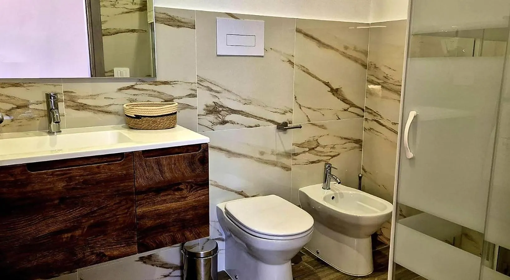 Hotel Neapoli-In Italia